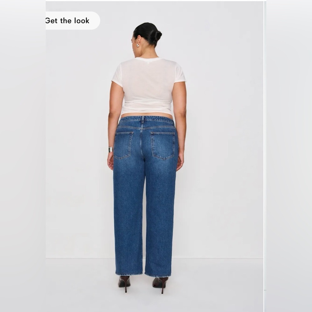 Reformation Charlee Low Rise Straight Leg Short Jeans In Blue Maggiore. Size 30S - Picture 9 of 15